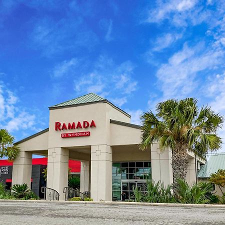 Hotel Ramada By Wyndham Del Rio Zewnętrze zdjęcie